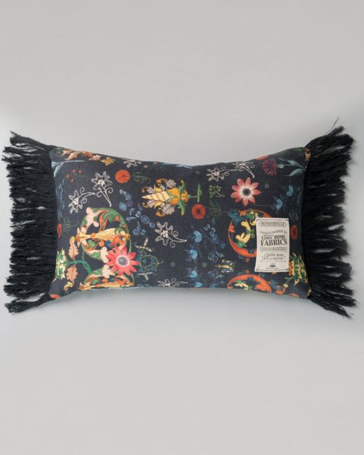 TRANSYLVANIA FOLK Linen Cushion - Rectangular