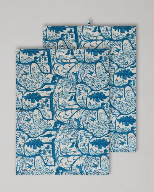 THE ENCHANTED WOODLAND DUSK BLUE TOWEL SET