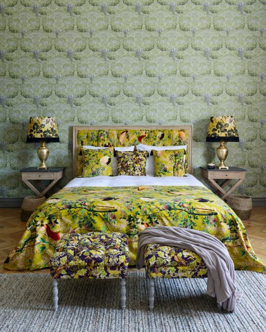 SAVAGE LEAVES Green Wallpaper